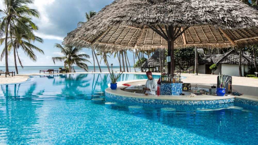 HALF BOARD NUNGWI DREAMS